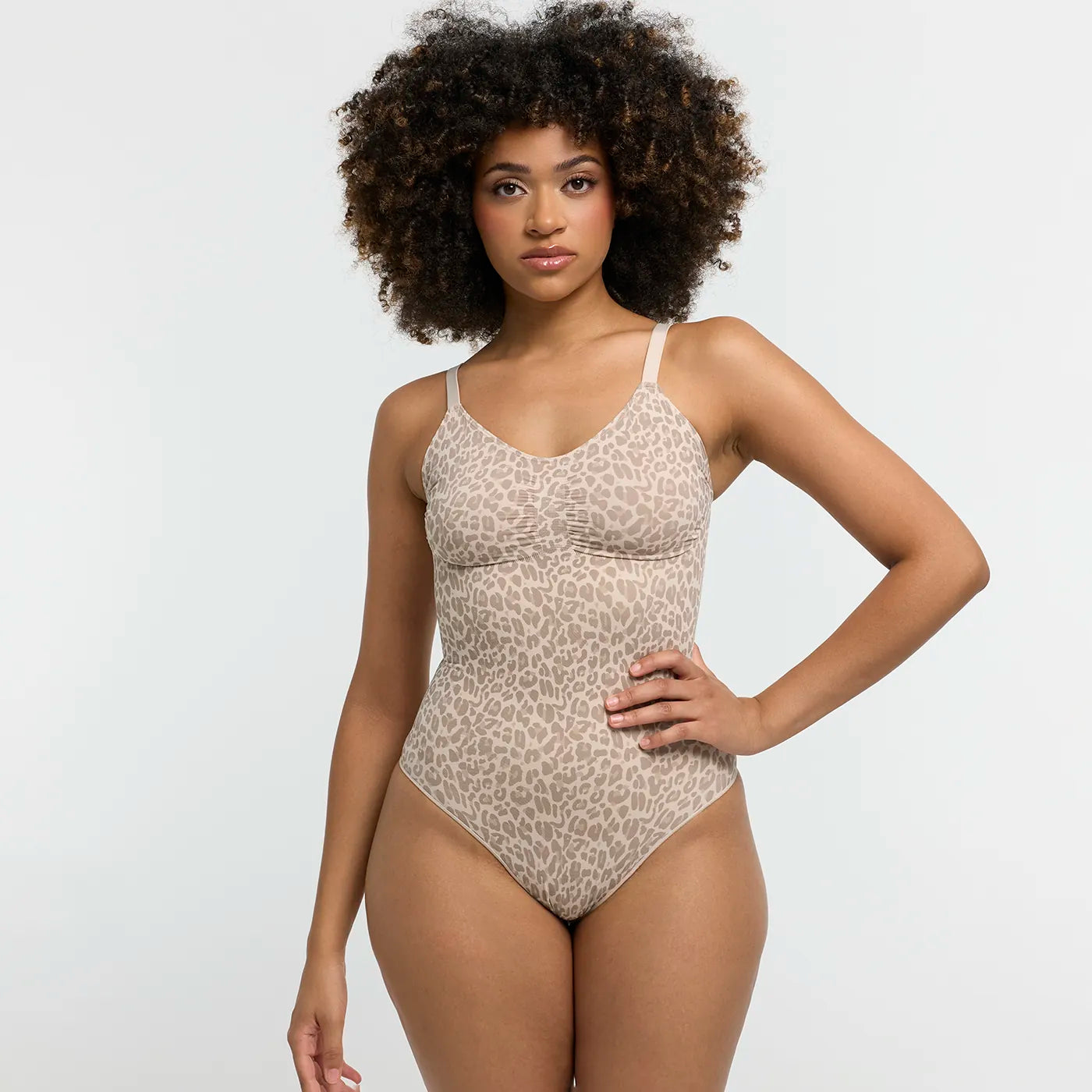 Naadloze shapewear bodysuit met string