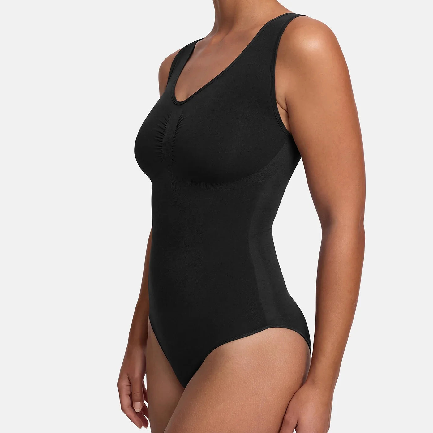Tanktop shapewear bodysuit met string