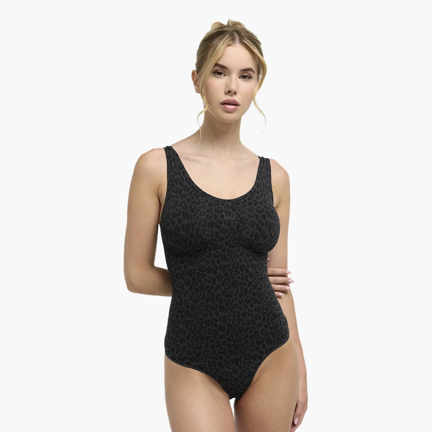 Tanktop shapewear bodysuit met slip