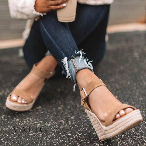 Orthopedische sleehakken met gesp – Mila