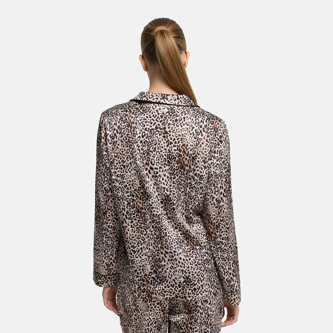 Satijnen pyjamablouse met reverskraag