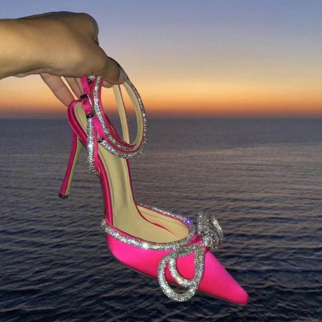 Feesthakken met strik en enkelbandje – Princess