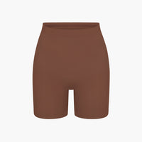 Naadloze shaping short met langere pijp