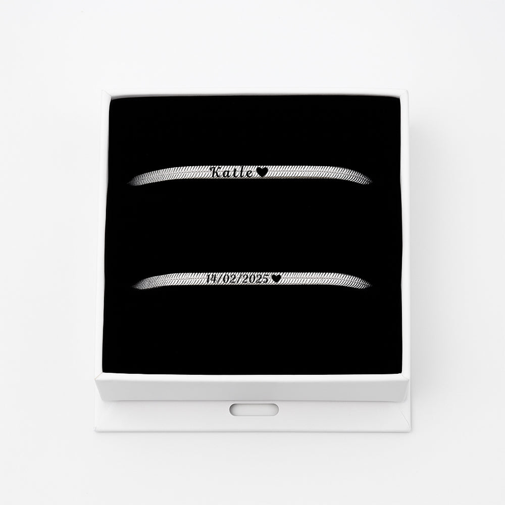 Gegraveerde Koord Armbanden Set