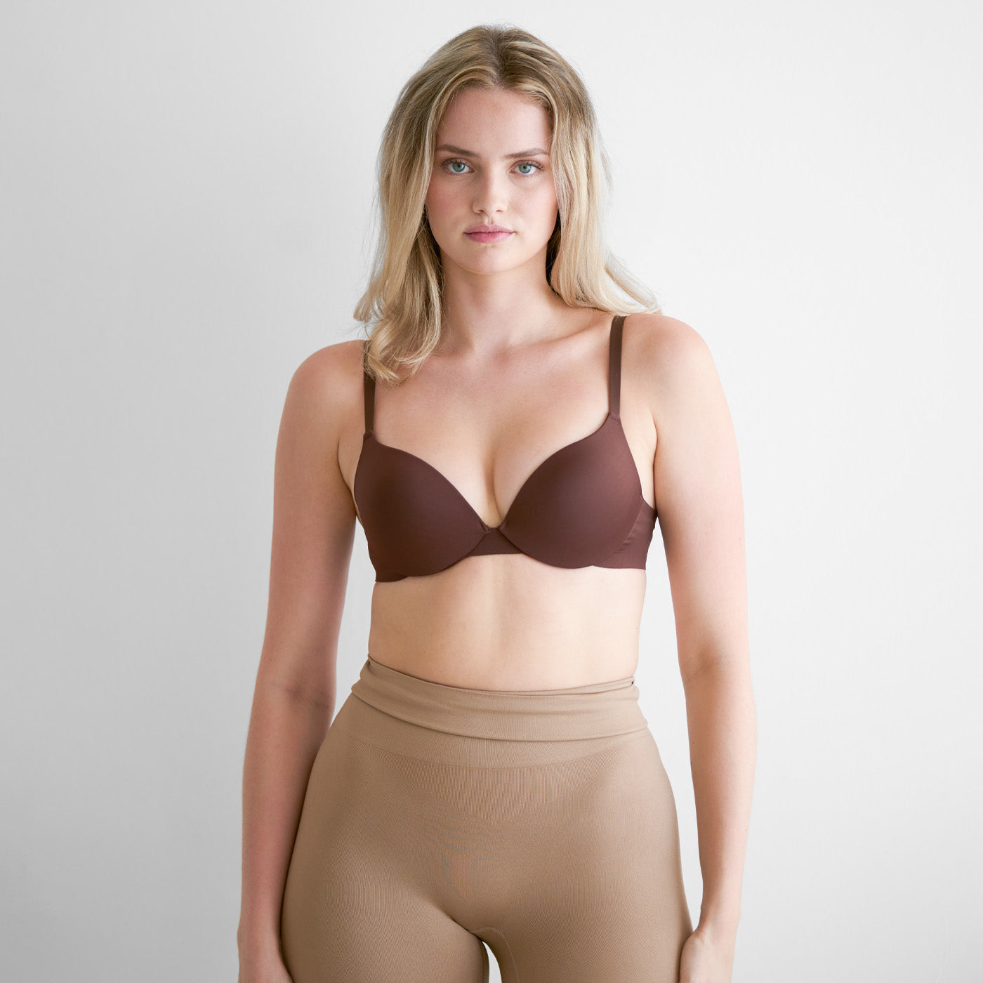 Voorgevormde push-up bh met beugel