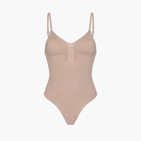 Naadloze shapewear bodysuit met slip