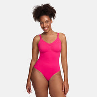 Naadloze shapewear bodysuit met string
