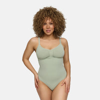 Naadloze shapewear bodysuit met string