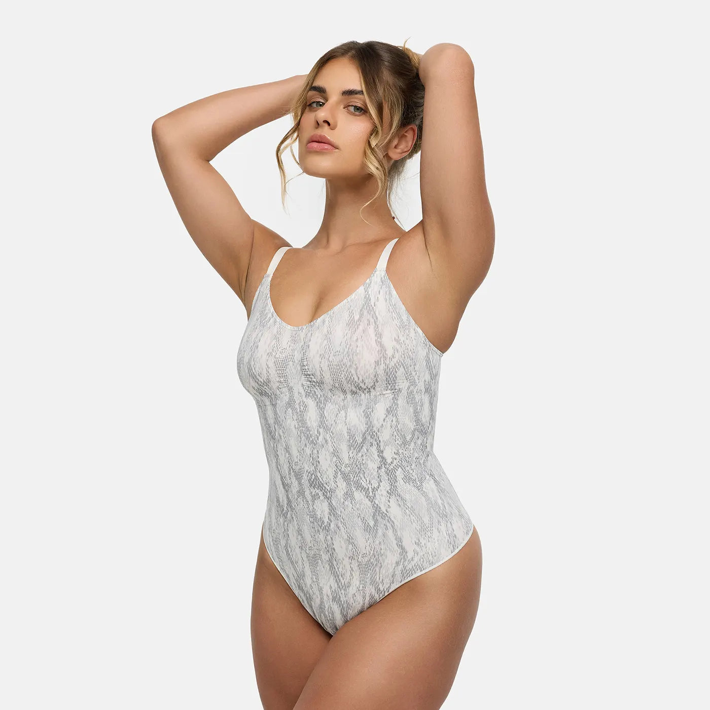 Naadloze shapewear bodysuit met string