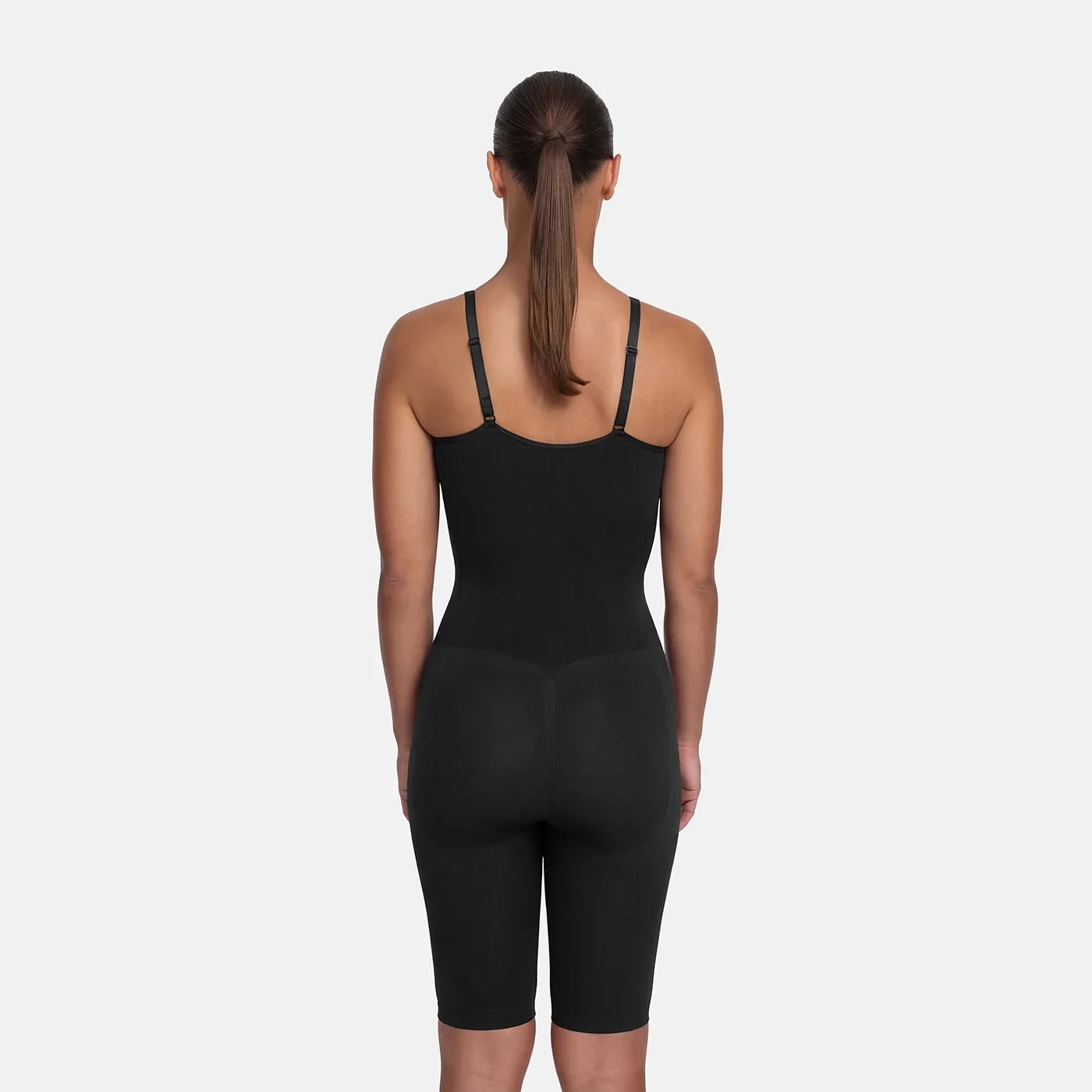 Shapewear bodysuit met short