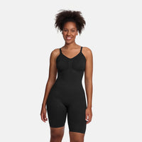 Shapewear bodysuit met short