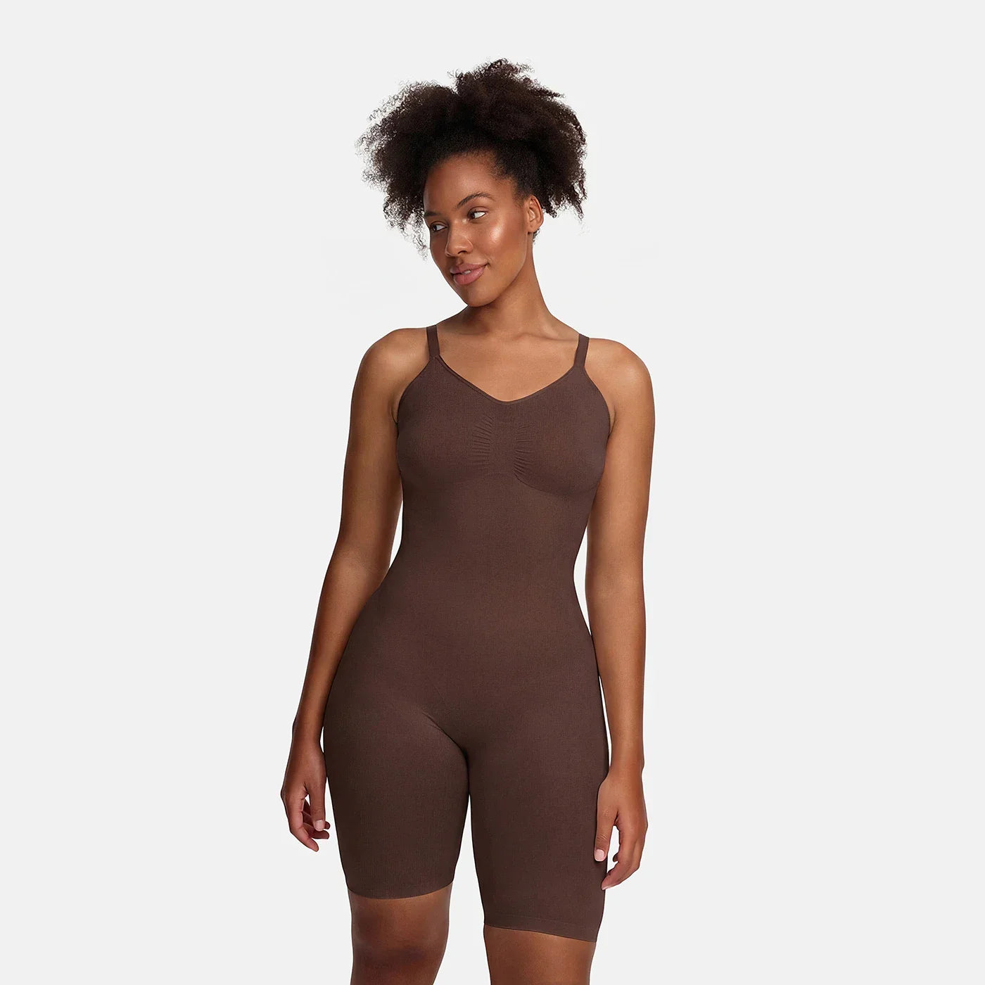 Shapewear bodysuit met short