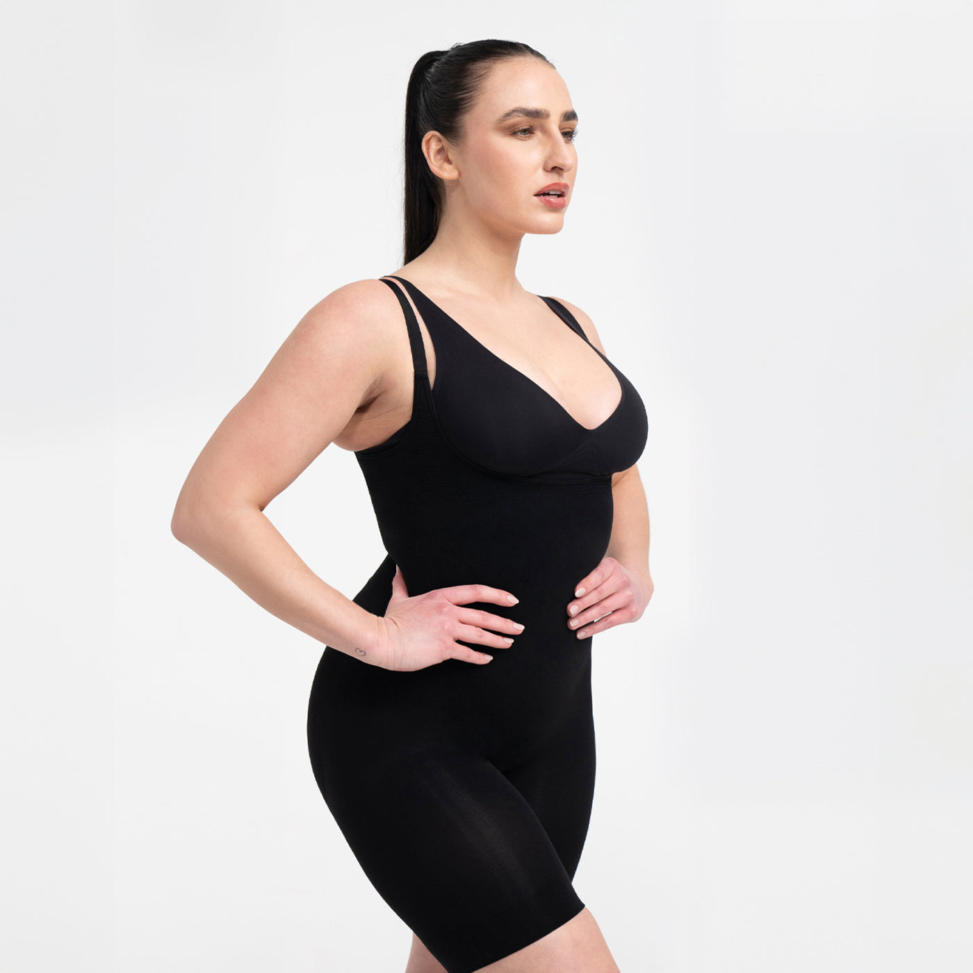 Shapewear bodysuit met open buste
