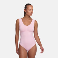 Tanktop shapewear bodysuit met string