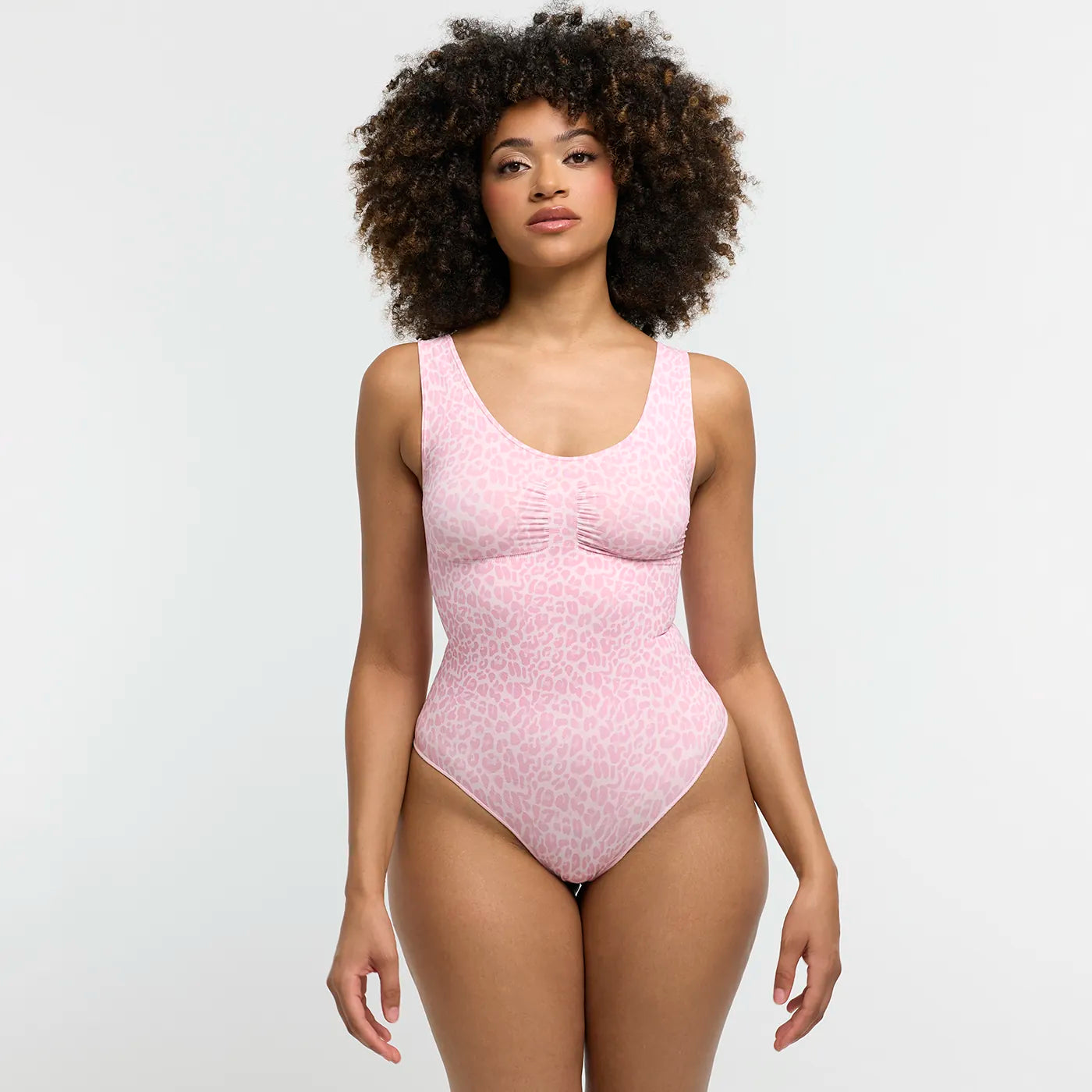 Tanktop shapewear bodysuit met string
