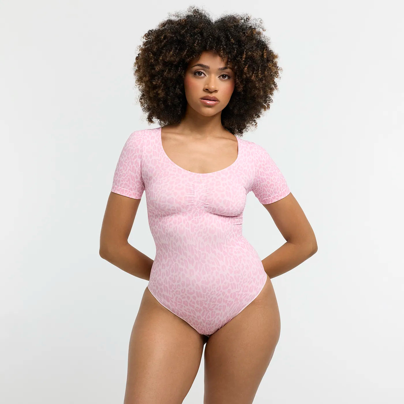 Shapewear bodysuit met korte mouw en slip