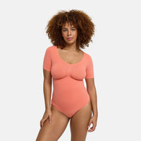 Shapewear bodysuit met korte mouw en string