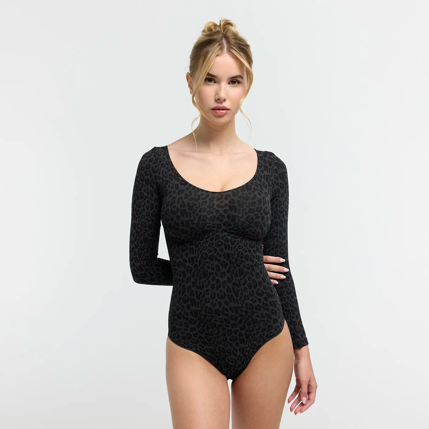 Shapewear bodysuit met lange mouw en slip