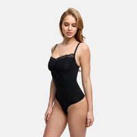 Kanten shapewear bodysuit met string
