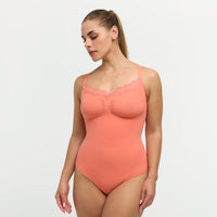 Kanten shapewear bodysuit met string