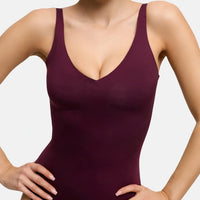 Glanzende shaping bodysuit met string
