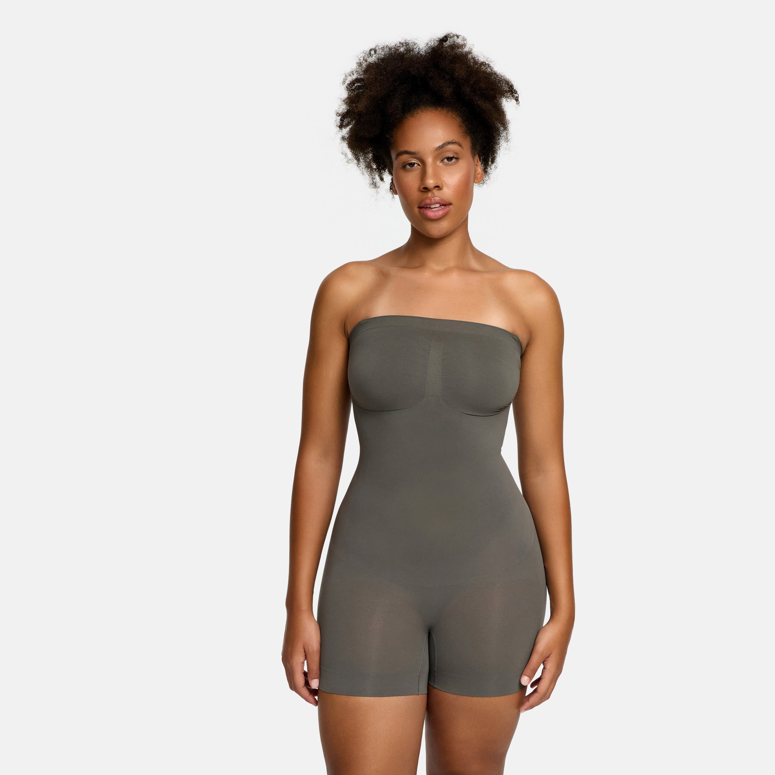 Shapewear bodysuit zonder bandjes met short