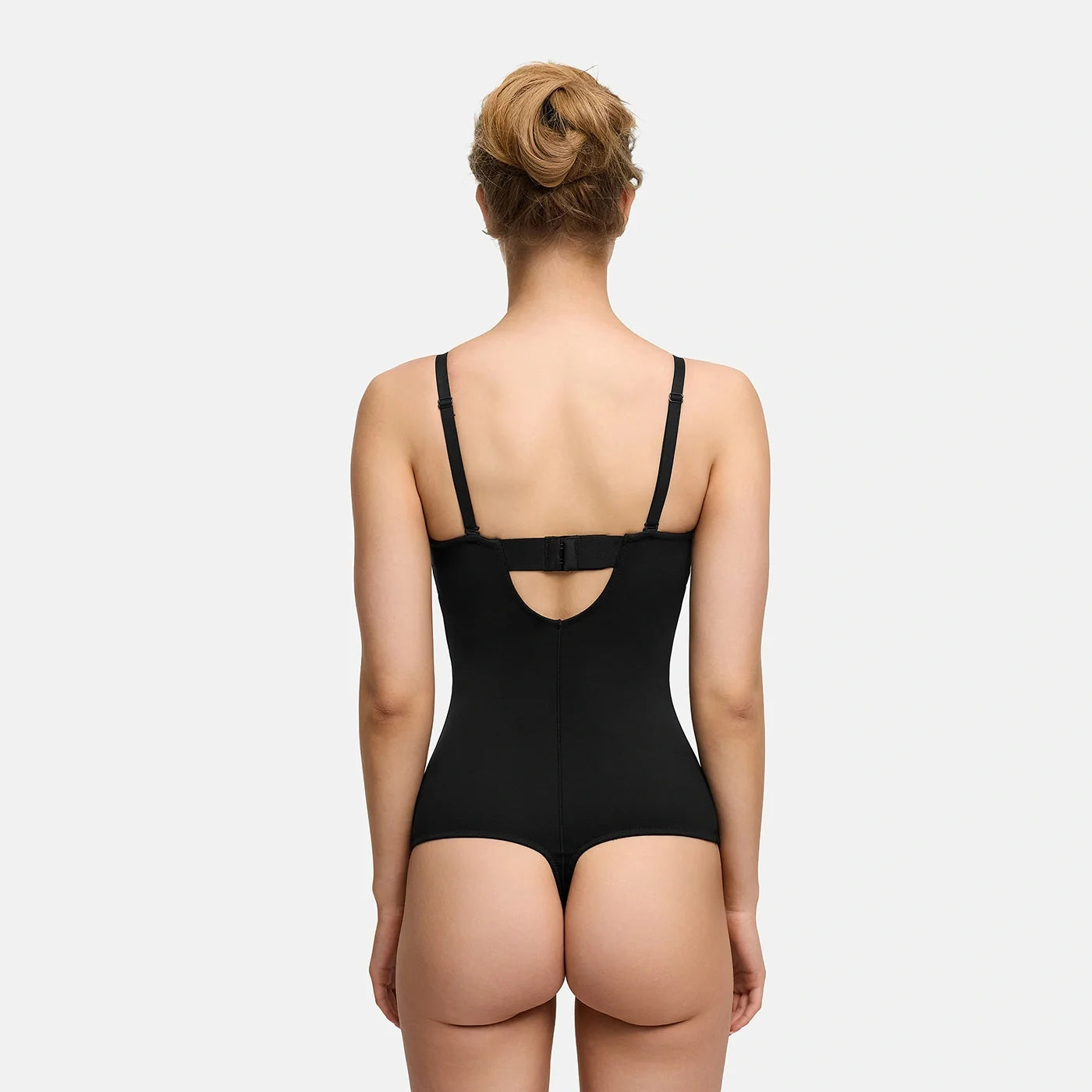 Bodysuit met geïntegreerde push-up en string