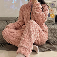 Zachte en Warme Damesonesie – Liora