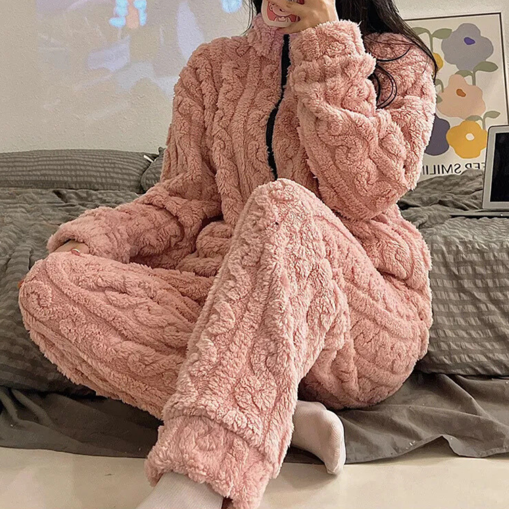Zachte en Warme Damesonesie – Liora