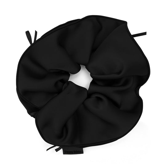 Oversized satijnen scrunchie voor elke dag