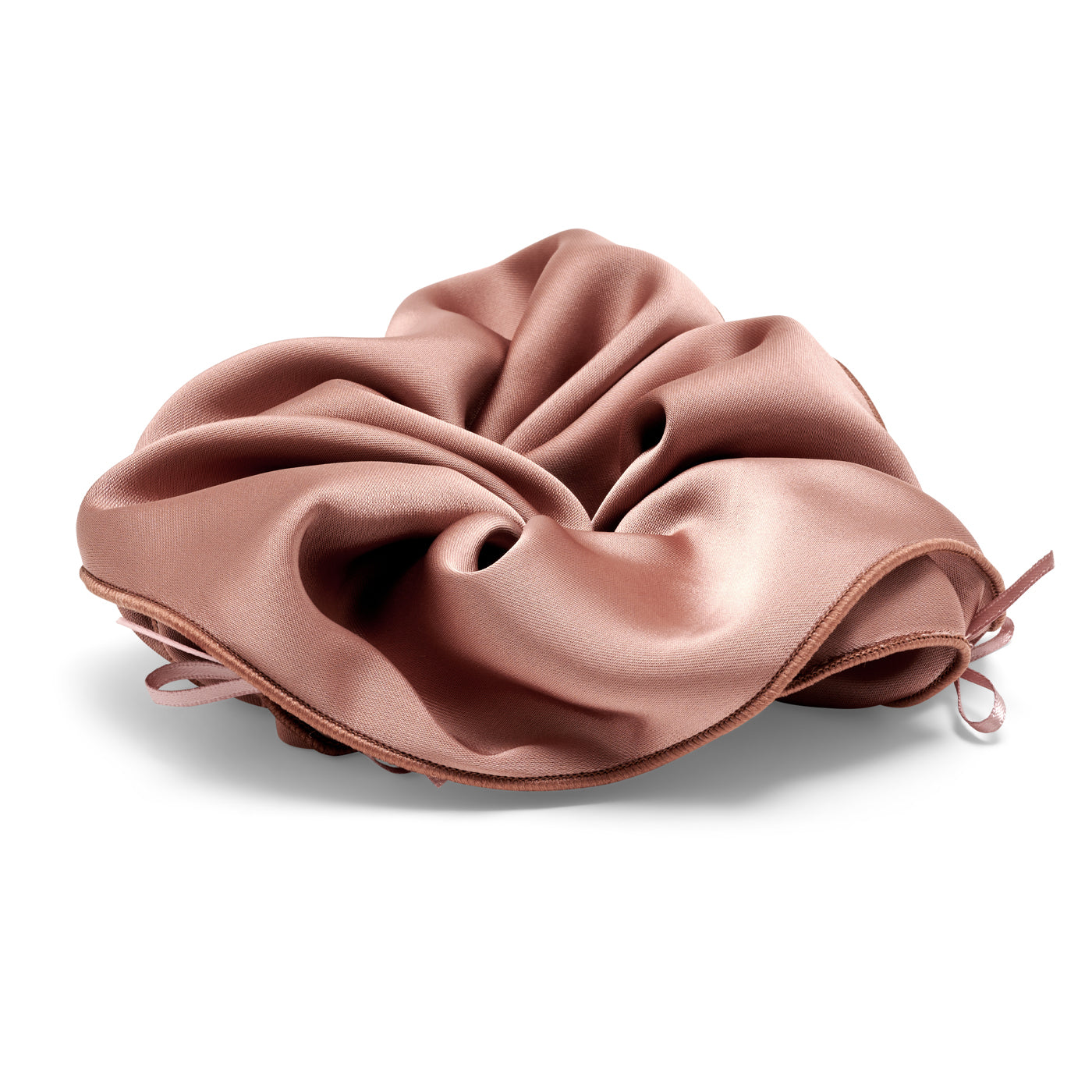 Oversized satijnen scrunchie voor elke dag