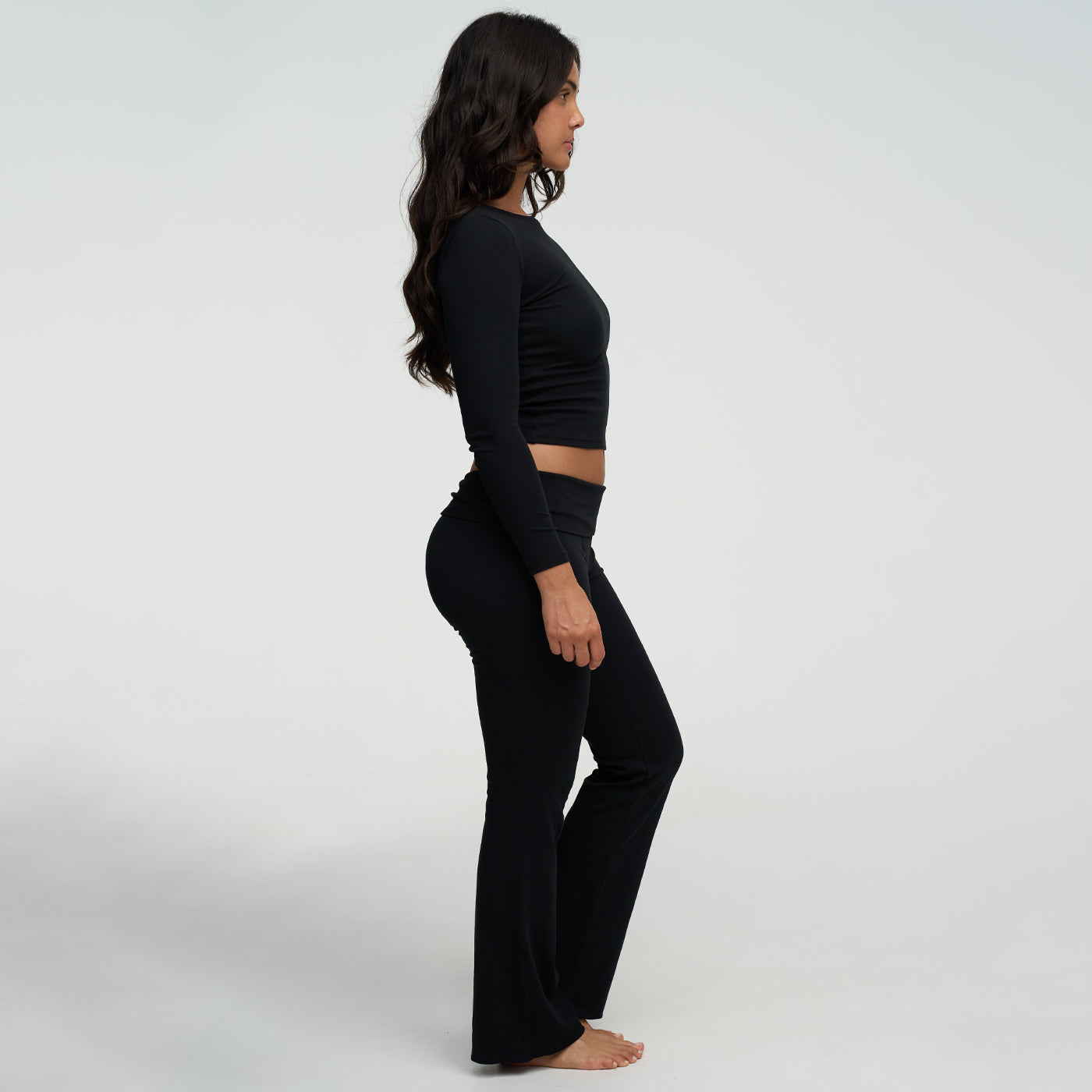 Katoenen longsleeve met lichaamsvolgende pasvorm