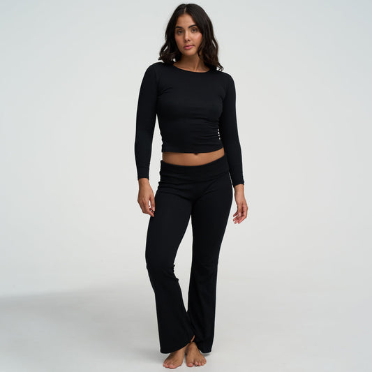 Katoenen longsleeve met lichaamsvolgende pasvorm