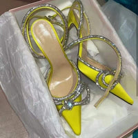 Feesthakken met strik en enkelbandje – Princess