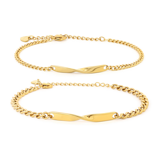 Infinity Armbanden Set met Gravering