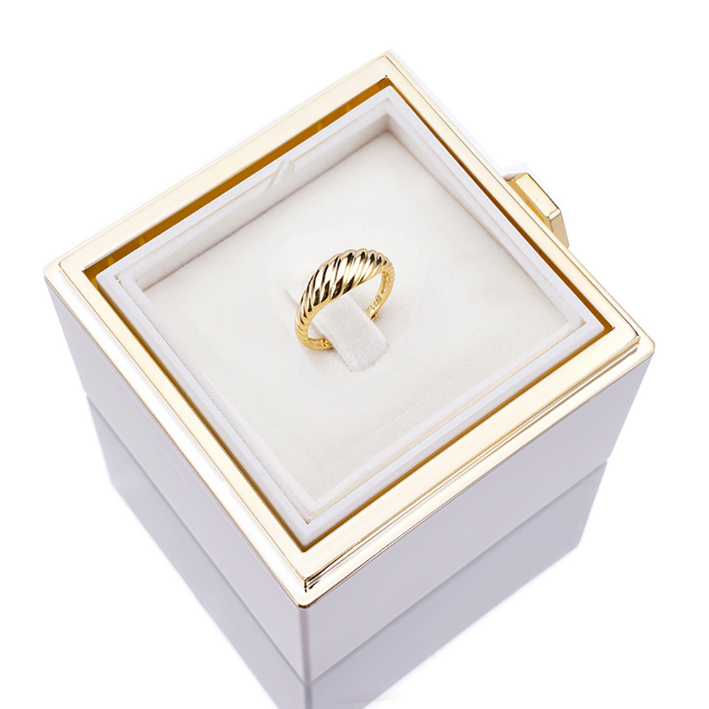 Rozenbox met Zilveren Ring en Echte Roos